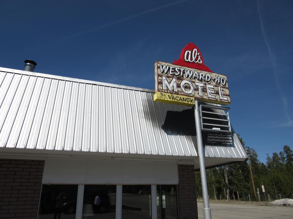 Al'S Westward Ho Motel West Yellowstone Extérieur photo