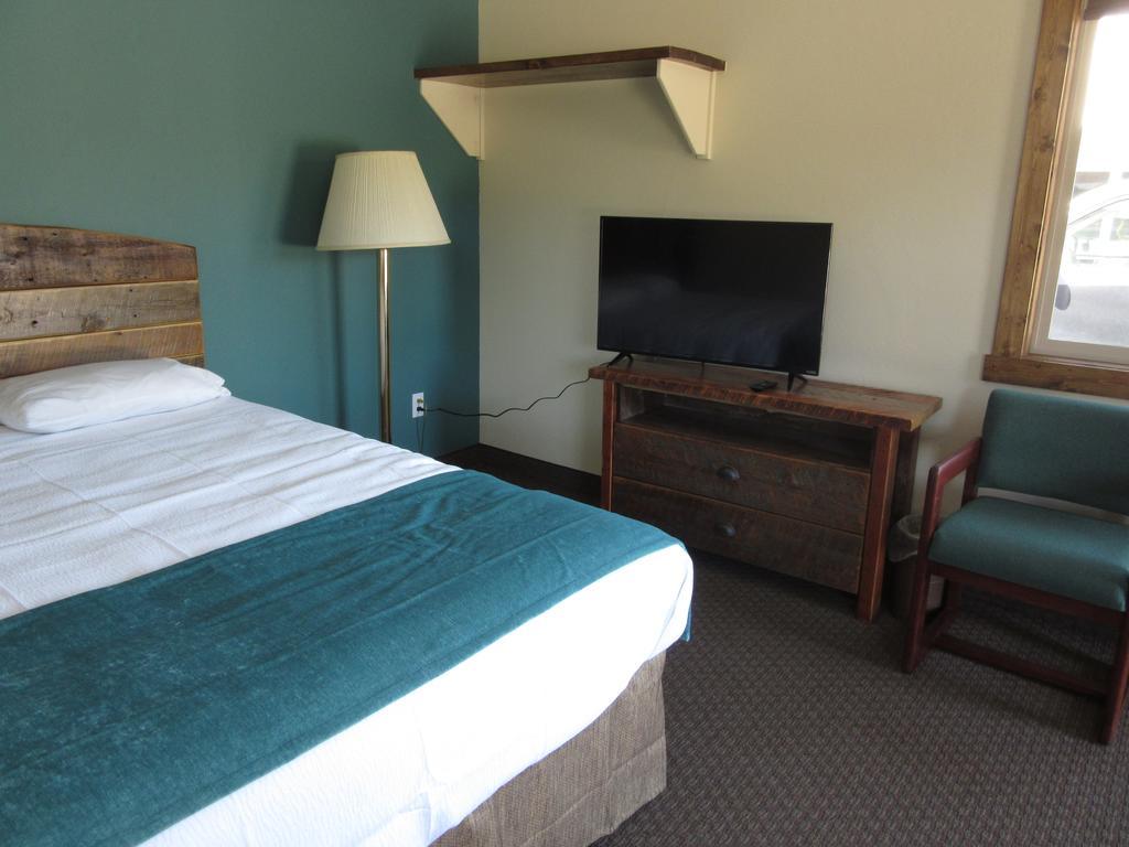 Al'S Westward Ho Motel West Yellowstone Extérieur photo